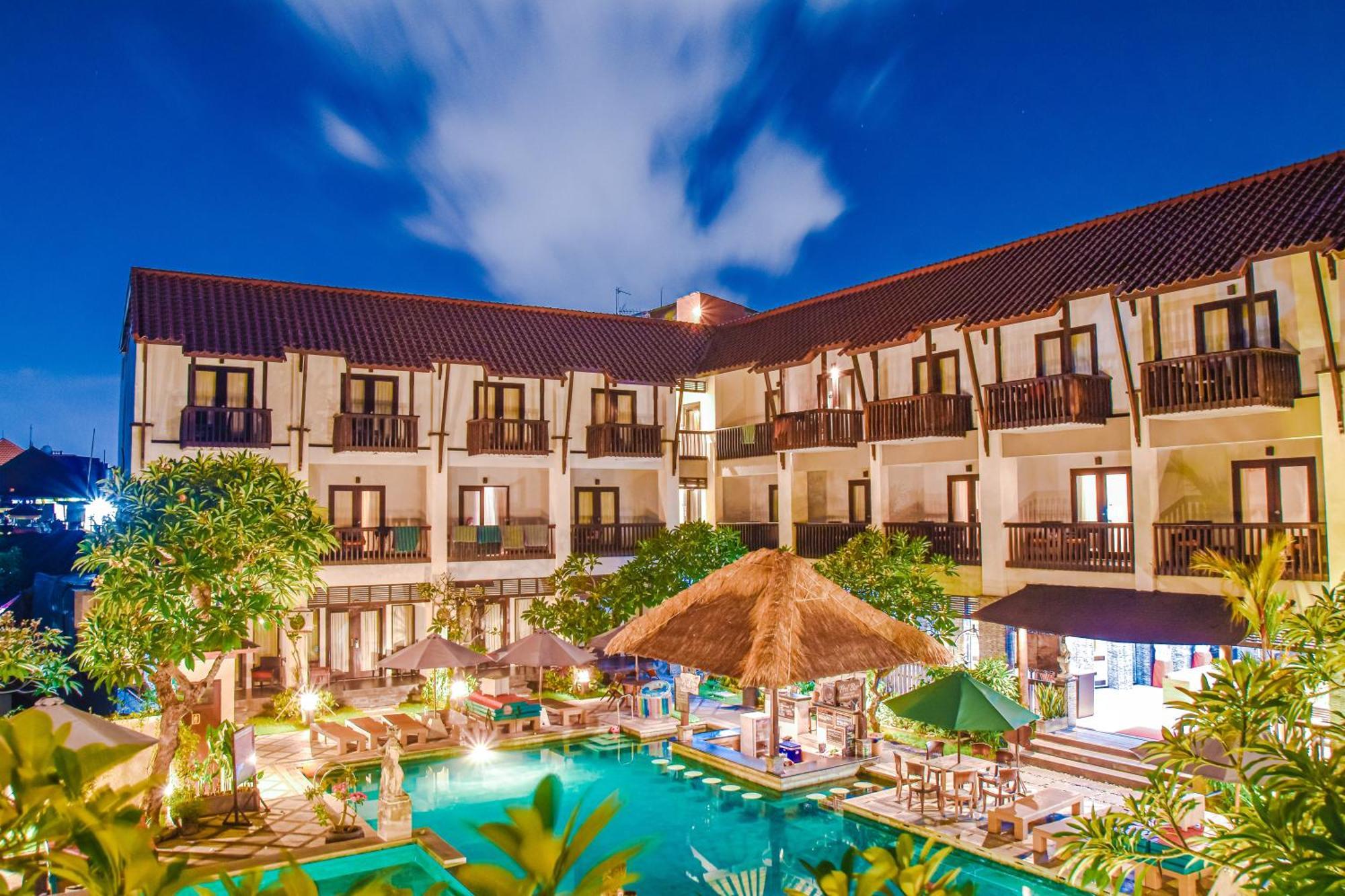 The Lokha Legian Resort & Spa Exterior foto