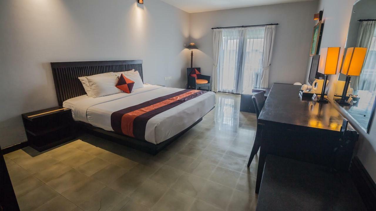 The Lokha Legian Resort & Spa Exterior foto