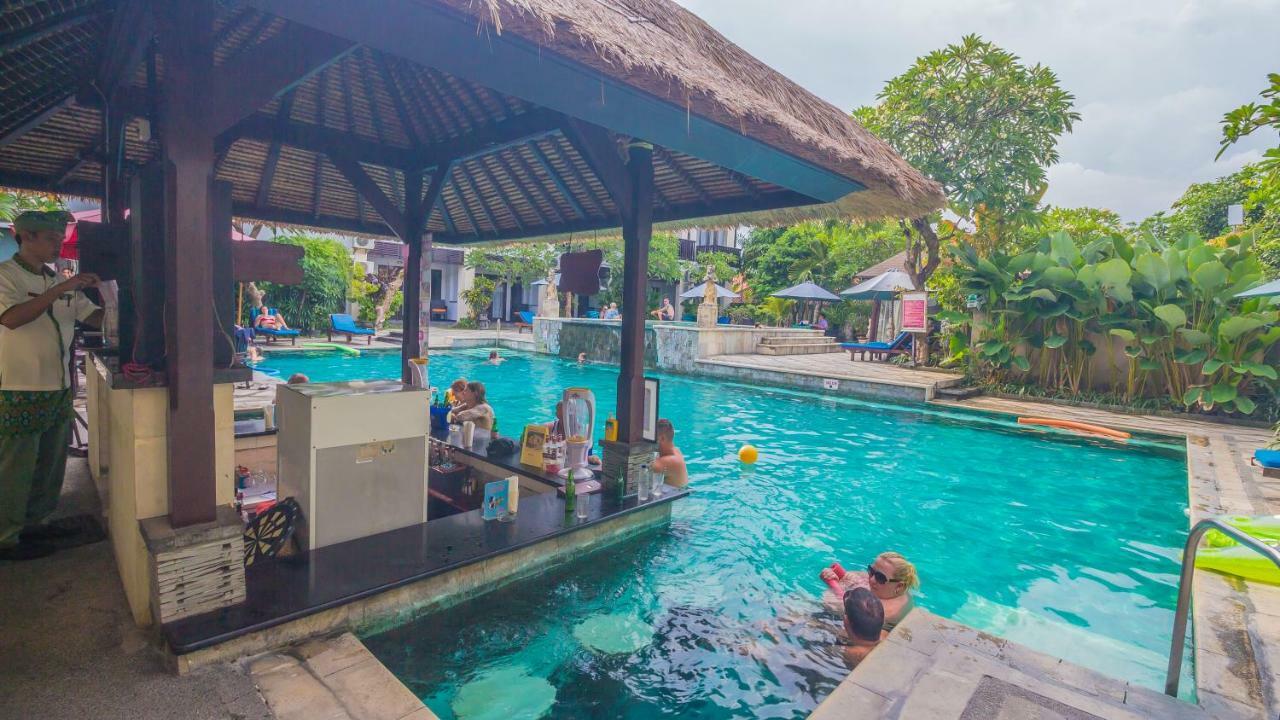 The Lokha Legian Resort & Spa Exterior foto