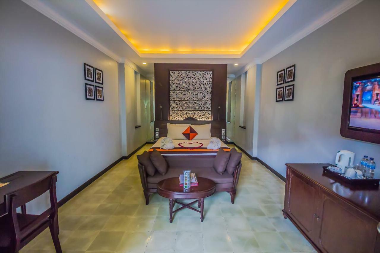 The Lokha Legian Resort & Spa Exterior foto