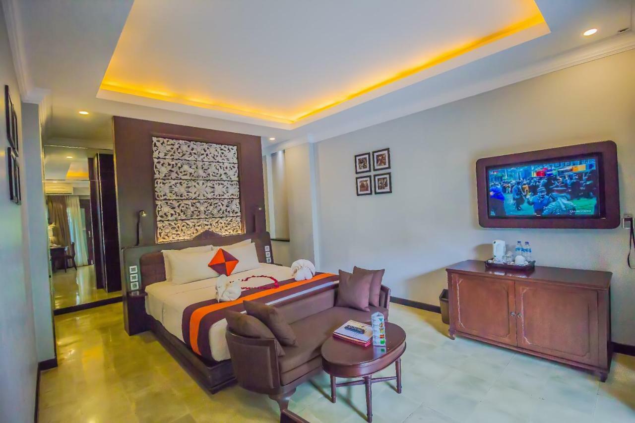 The Lokha Legian Resort & Spa Exterior foto
