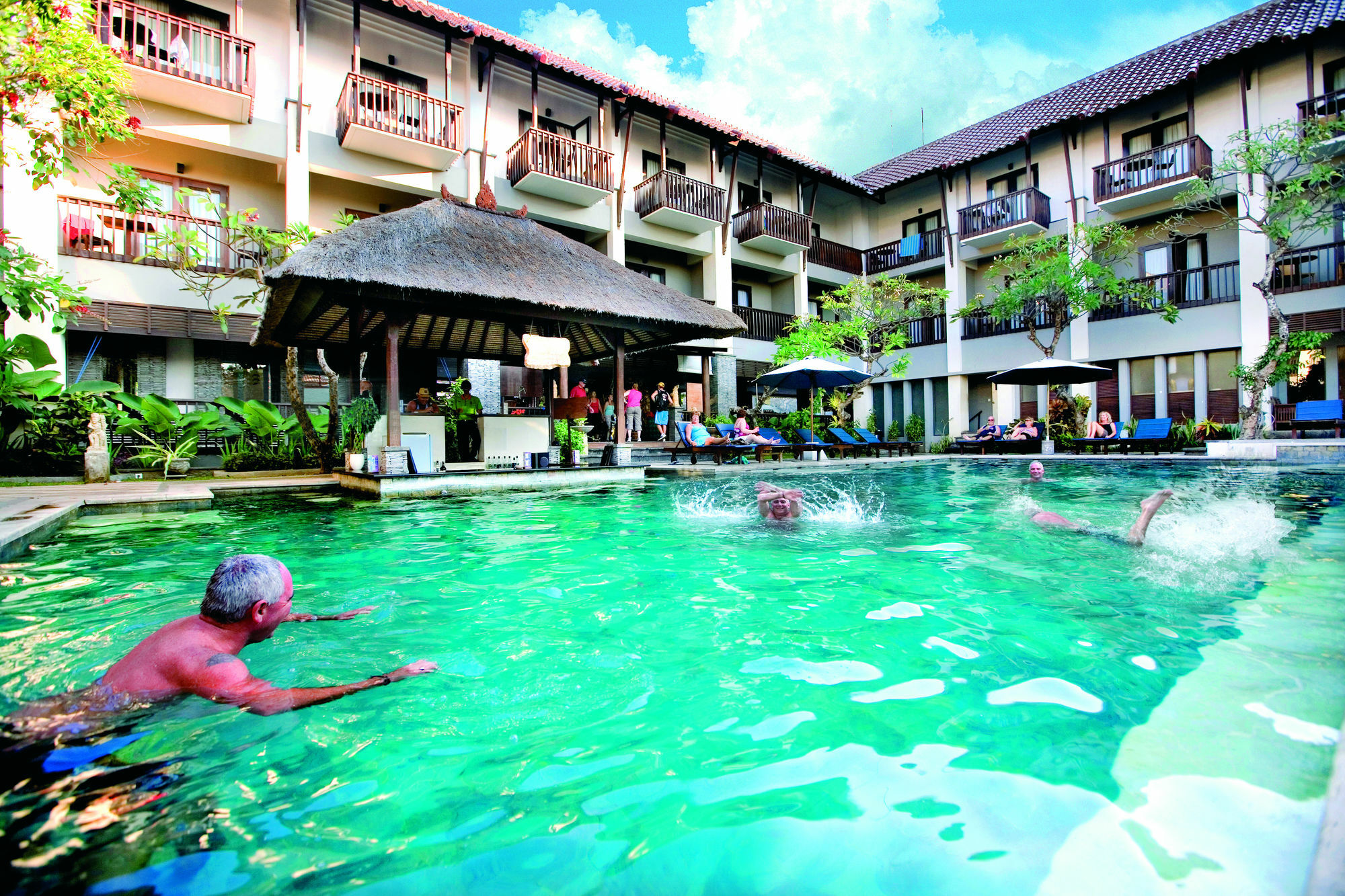 The Lokha Legian Resort & Spa Exterior foto