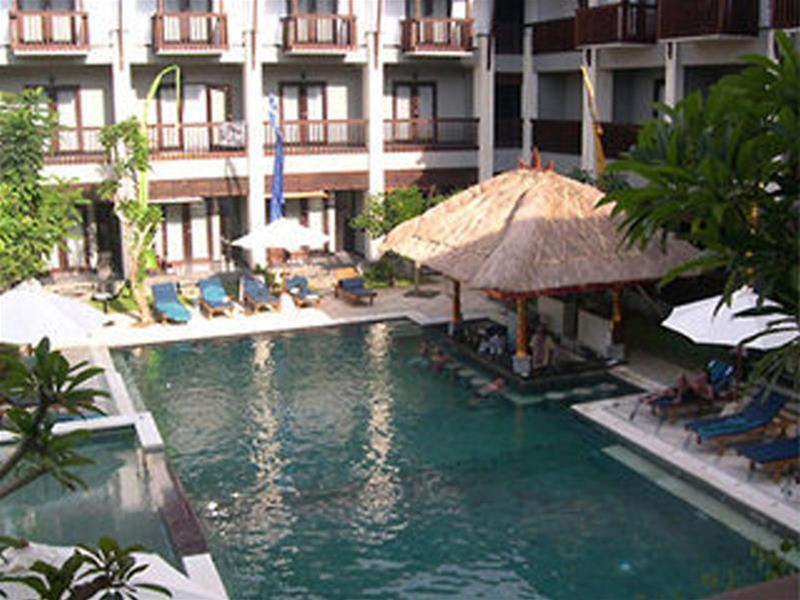 The Lokha Legian Resort & Spa Exterior foto